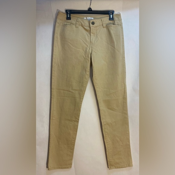 Cabi Woman’s Tan Pants Jeans Size 8 - Picture 1 of 9